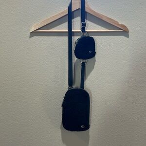 Lululemon modular phone Crossbody fleece Sherpa black